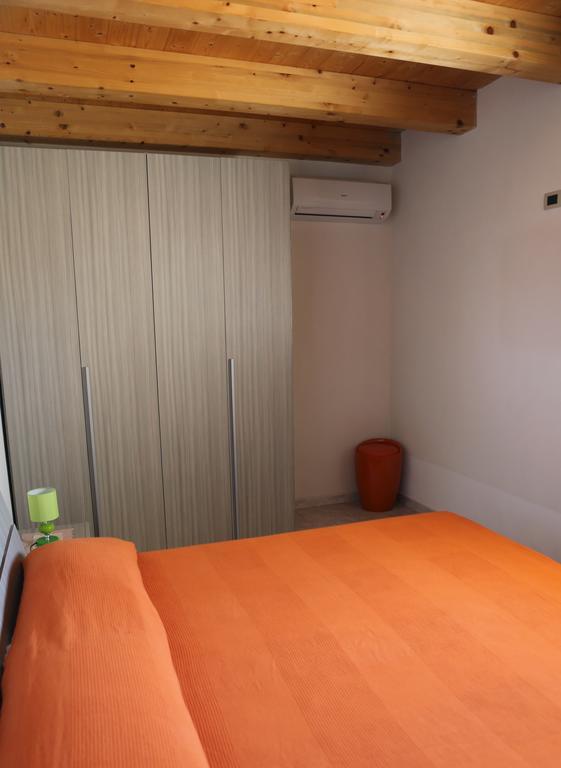 Casa Vacanze Calafarina Pachino Ruang foto