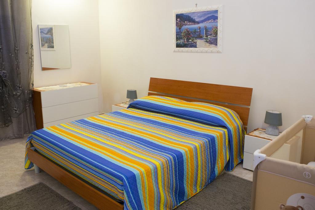Casa Vacanze Calafarina Pachino Ruang foto