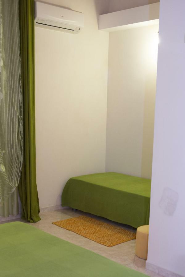 Casa Vacanze Calafarina Pachino Bagian luar foto
